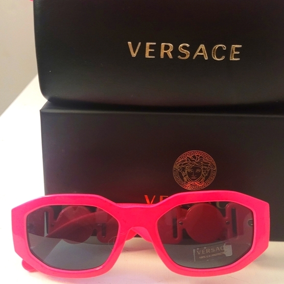 Versace Medusa  Sunglasses Biggie in Fushia NWT - Picture 3 of 6